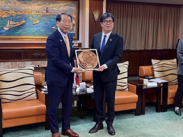 高雄市政府と市議会の意見交換_04